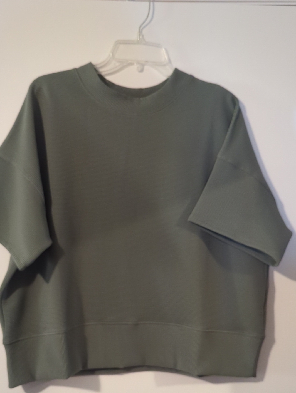 Zenana Outfitters Short-Sleeve Crewneck Top in Olive Green